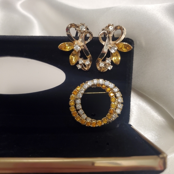 Vintage Jewelry Set ~ Vintage Earrings Rhinestones Yellow ~ Vintage Brooch - Picture 7 of 16